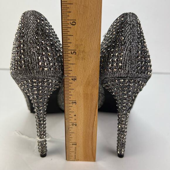 EUC Steve Madden Poet Pewter RHINESTONE Studded Heels Size 6.5 w Box - Picture 8 of 11